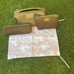Dagne Dover Hunter Neoprene Toiletry Bag | Dark Moss | Large
